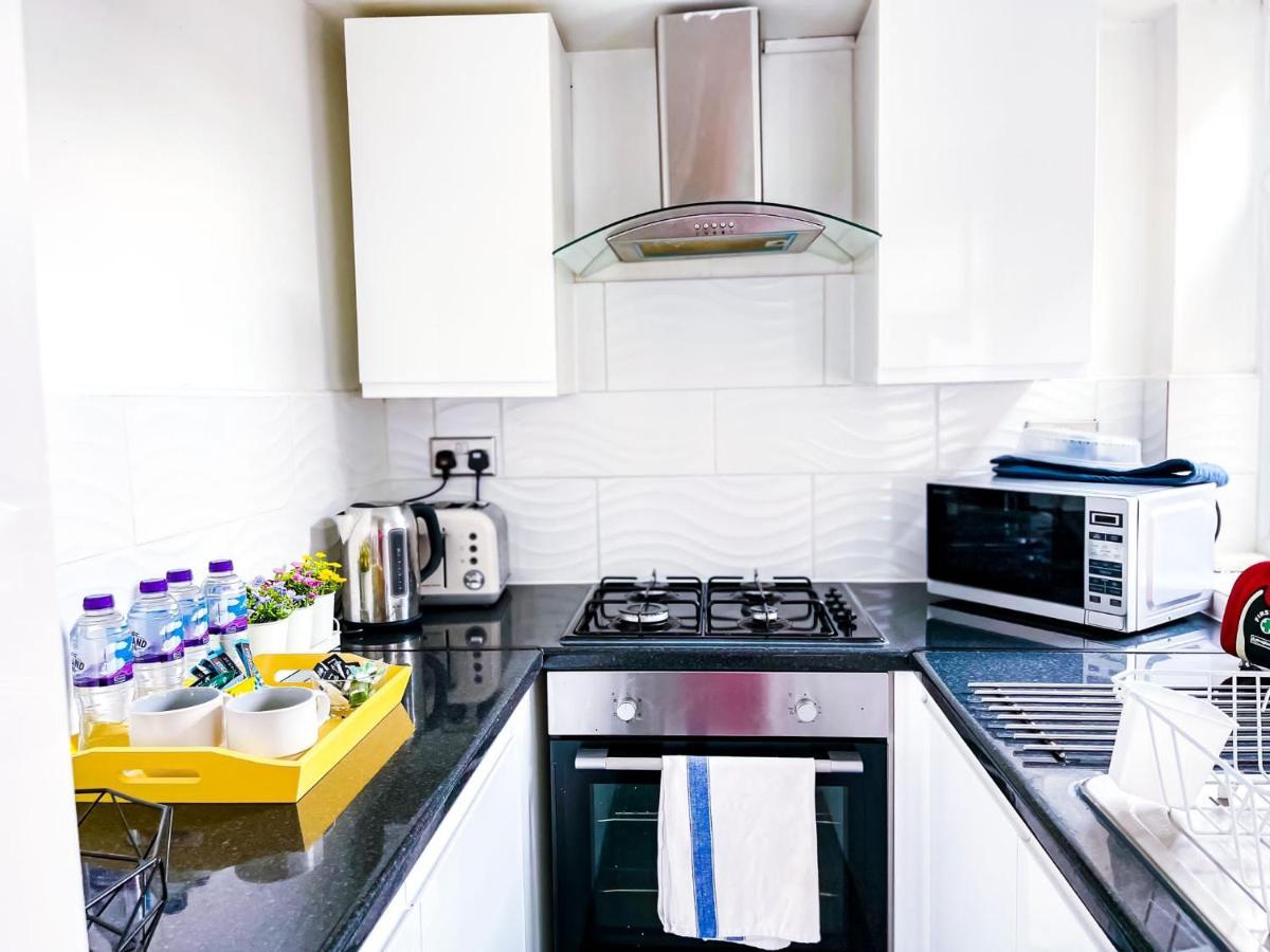 Beautiful 2 Bedroom House - Free Parking - Lt House Leicester Exterior foto